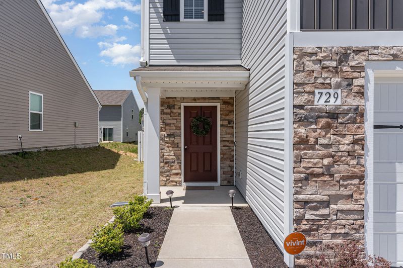 729 Little Patch St, Zebulon, NC 27597