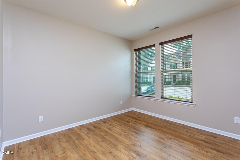 729 Maypearl Ln, Raleigh, NC 27610