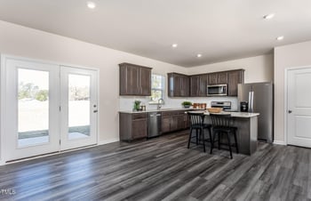 729 Richardson Dr, Sanford, NC 27330
