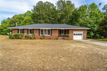 7299 Laurenburg Rd, Raeford, NC 28376