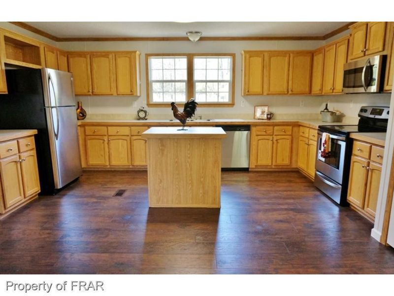 73 Allen Rd, Sanford, NC 27332