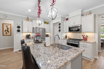 73 Diamond Track Ln, Selma, NC 27576