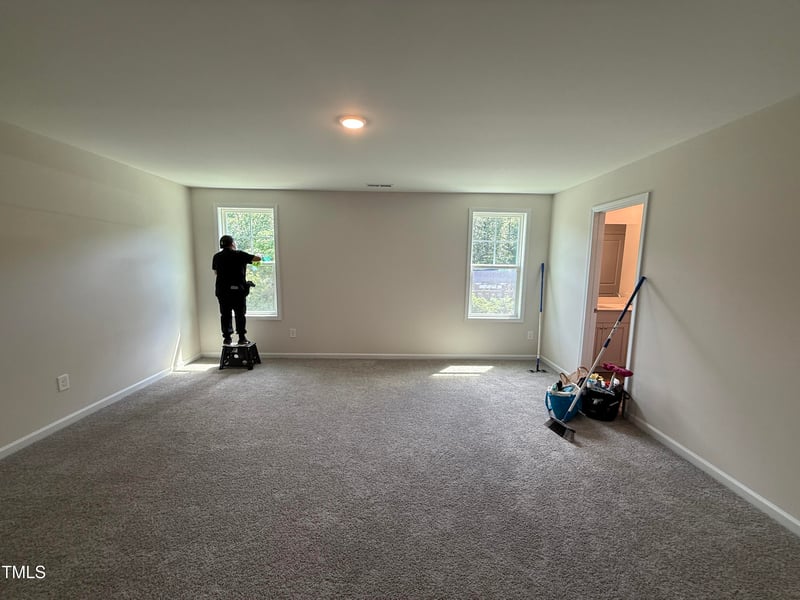 73 Emily Gardens Dr, Selma, NC 27576