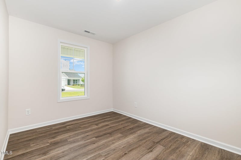73 Emily Gardens Dr, Selma, NC 27576