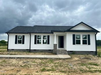 73 Grace Pond Ave, Benson, NC 27504
