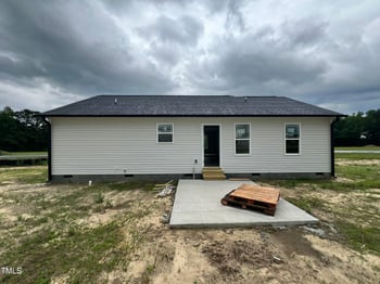 73 Grace Pond Ave, Benson, NC 27504