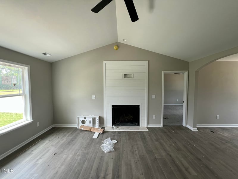 73 Grace Pond Ave, Benson, NC 27504