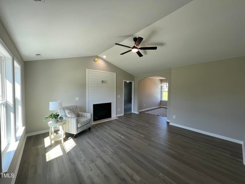 73 Grace Pond Ave, Benson, NC 27504