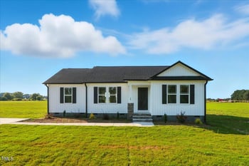 73 Grace Pond Ave, Benson, NC 27504