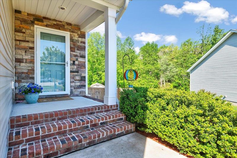 73 Kinsale Ct, Fuquay Varina, NC 27526