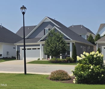 73 Lighthaven Ln, Clayton, NC 27527