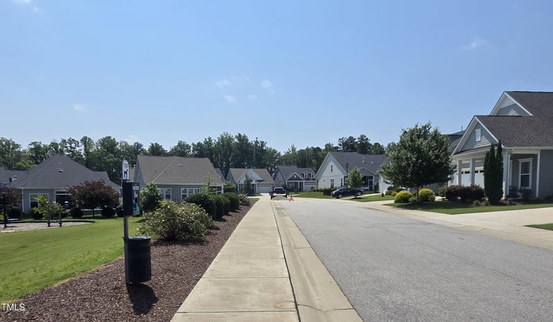 73 Lighthaven Ln, Clayton, NC 27527