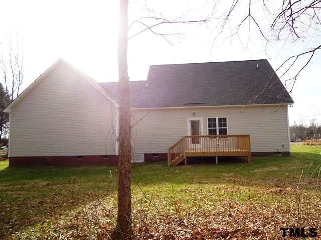 73 Moonlight Dr, Fuquay Varina, NC 27526