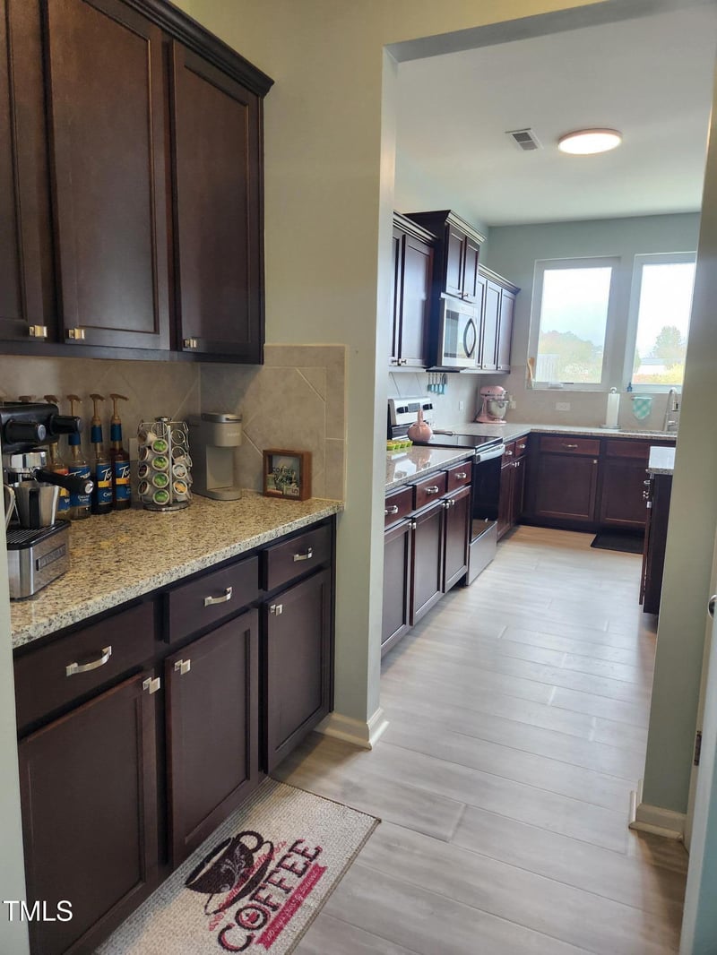 73 Norris Farm Dr, Angier, NC 27501
