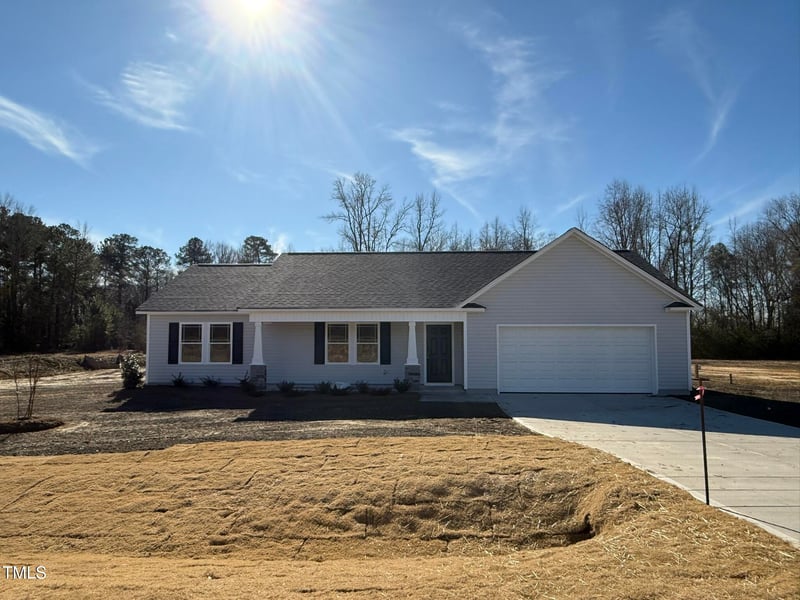 73 Phil Jack Rd, Dunn, NC 28334