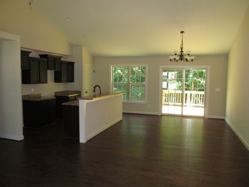 73 Savannah Ridge Ct, Angier, NC 27501