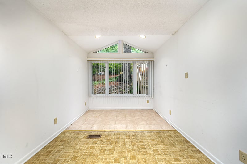 73 Stoneridge Rd, Durham, NC 27705