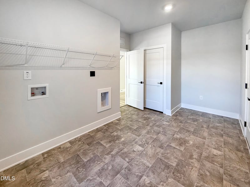 73 Sunburst Ct, Fuquay Varina, NC 27526