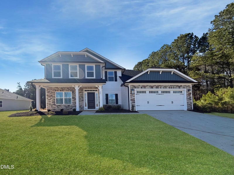 73 Sunburst Ct, Fuquay Varina, NC 27526