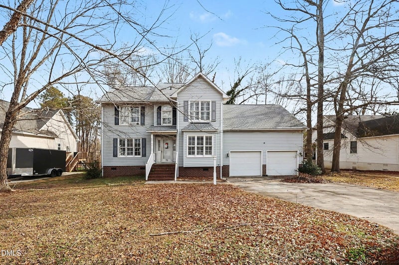 73 Waters Edge Dr, Erwin, NC 28339