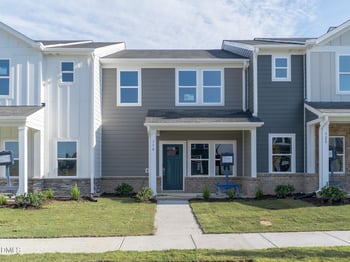 730 Chandler Stone Dr, Zebulon, NC 27597