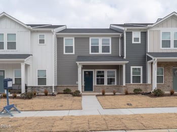 730 Chandler Stone Dr, Zebulon, NC 27597