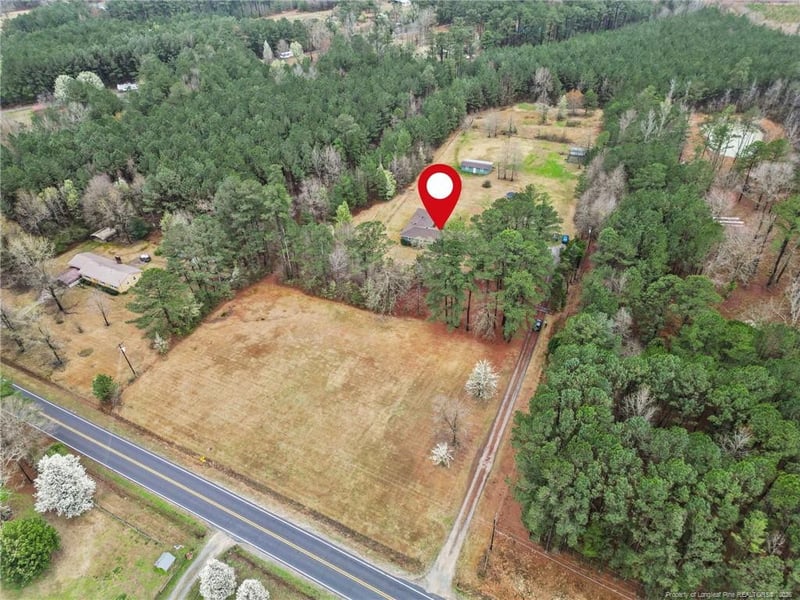 730 Slocomb Rd, Fayetteville, NC 28311