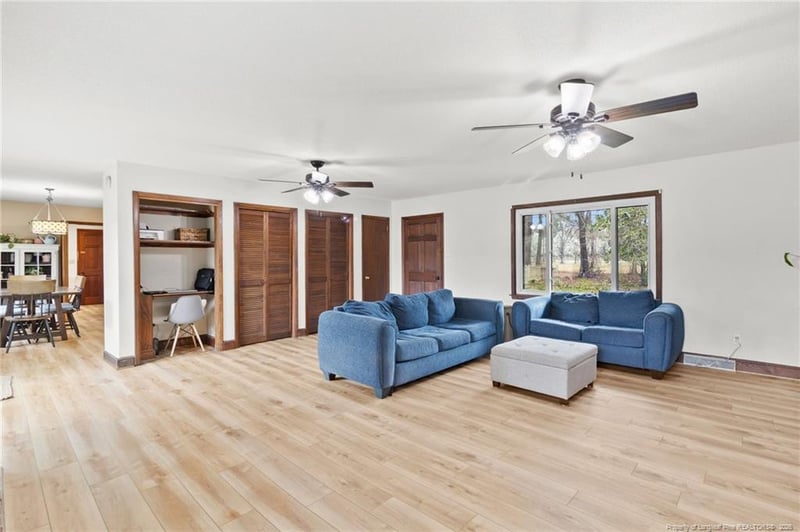 730 Slocomb Rd, Fayetteville, NC 28311