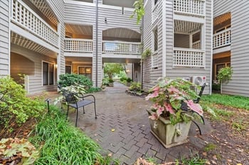 730 Washington St #205, Raleigh, NC 27605