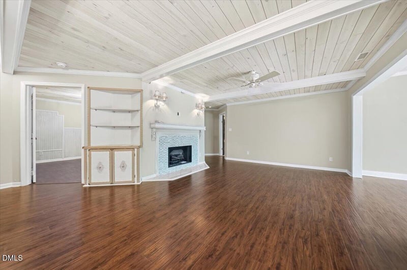 730 Washington St #205, Raleigh, NC 27605