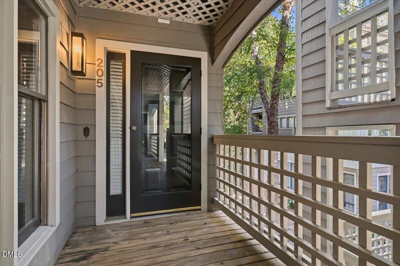 730 Washington St #205, Raleigh, NC 27605