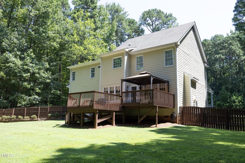 7301 Lakefall Dr, Wake Forest, NC 27587