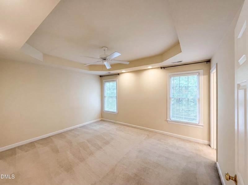 7301 Lakefall Dr, Wake Forest, NC 27587