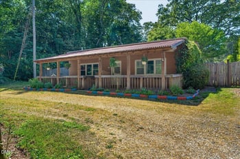 7303 Stony Hill Rd, Wake Forest, NC 27587