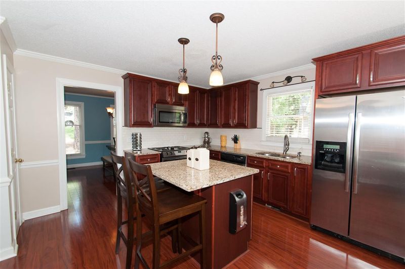 7304 Chicora Ct, Raleigh, NC 27615
