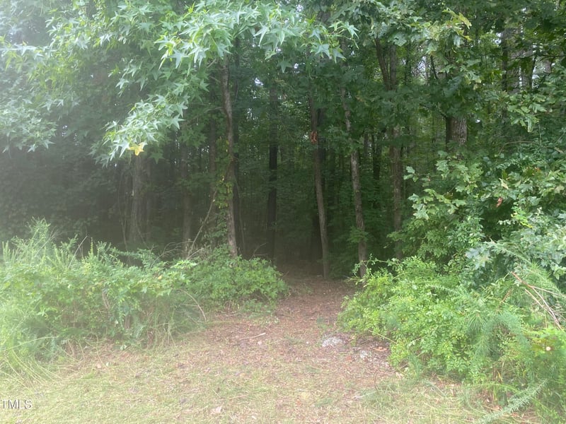 7304 Oak Leaf Dr, Chapel Hill, NC 27517