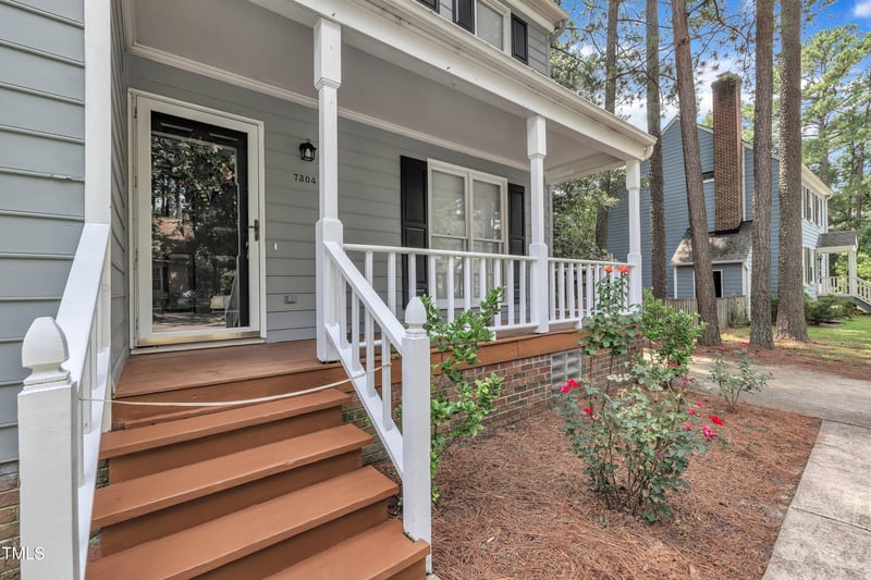 7304 N Thorncliff Pl, Raleigh, NC 27616