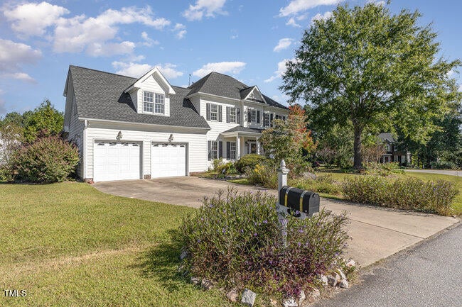7305 Belleau Woods Dr, Raleigh, NC 27610