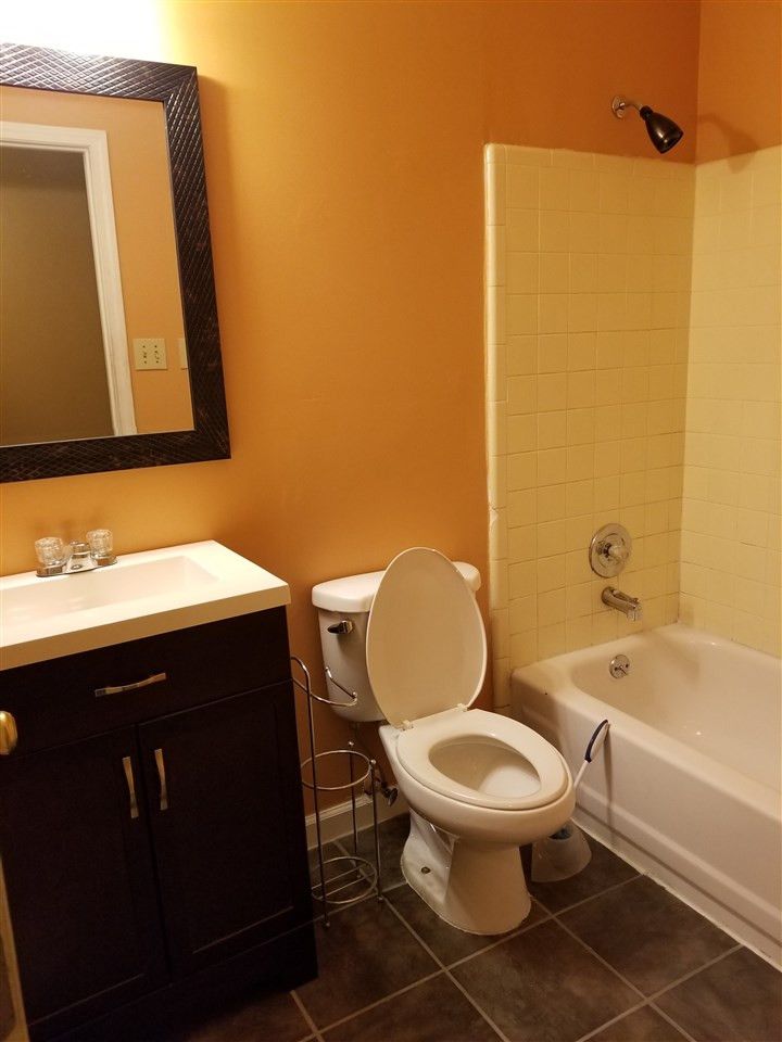 7305 Pilgrim Rd, Raleigh, NC 27616