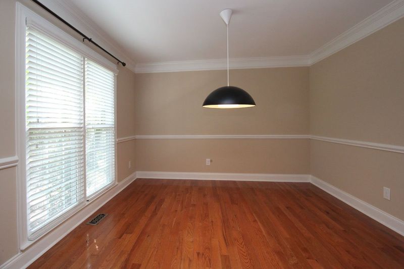 7305 Valleycross Cir, Raleigh, NC 27615