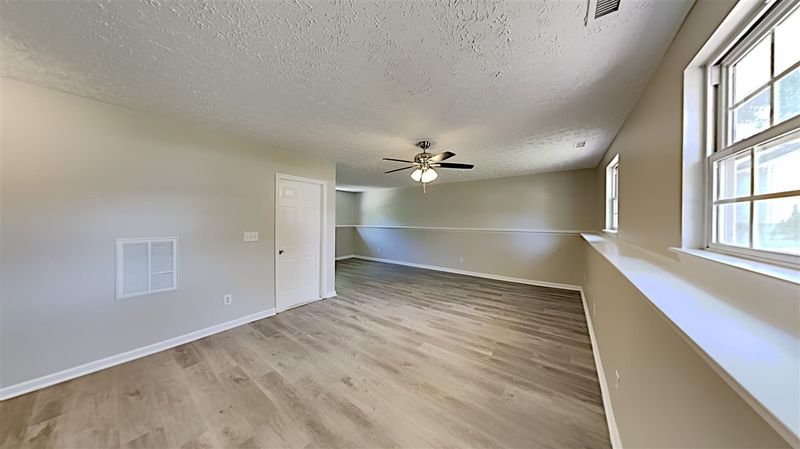 7306 Bowsprit Ct, Wendell, NC 27591