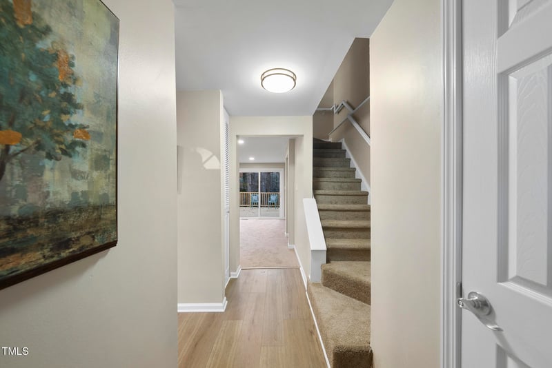 7306 Summerland Dr, Raleigh, NC 27612