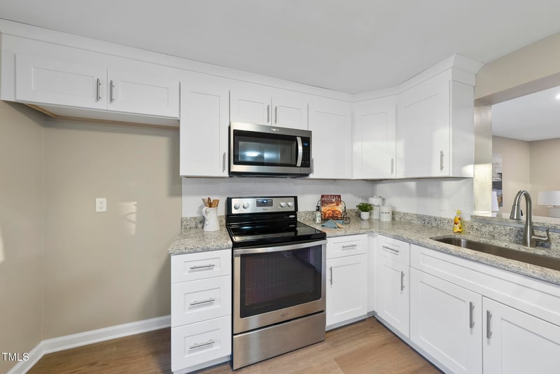 7306 Summerland Dr, Raleigh, NC 27612