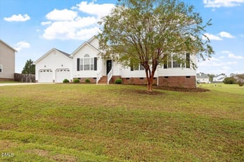 7308 Messenger Dr, Willow Springs, NC 27592