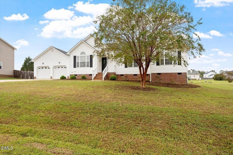 7308 Messenger Dr, Willow Springs, NC 27592