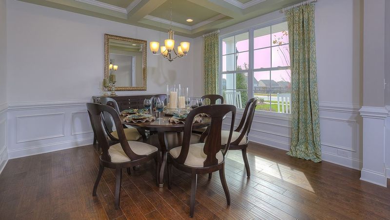 7309 Birchshire Dr, Raleigh, NC 27616