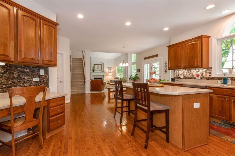 7309 River Glen Ct, Raleigh, NC 27614