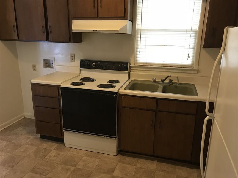 731 Queens Ave, Dunn, NC 28334