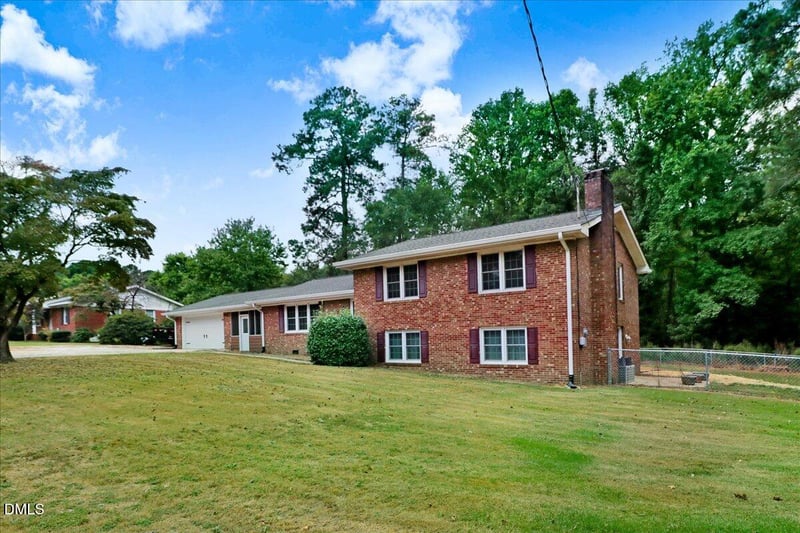 731 Ridge Dr, Goldsboro, NC 27530