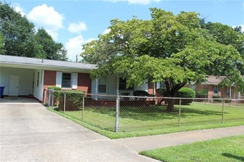 731 Rock Spring Dr, Fayetteville, NC 28314